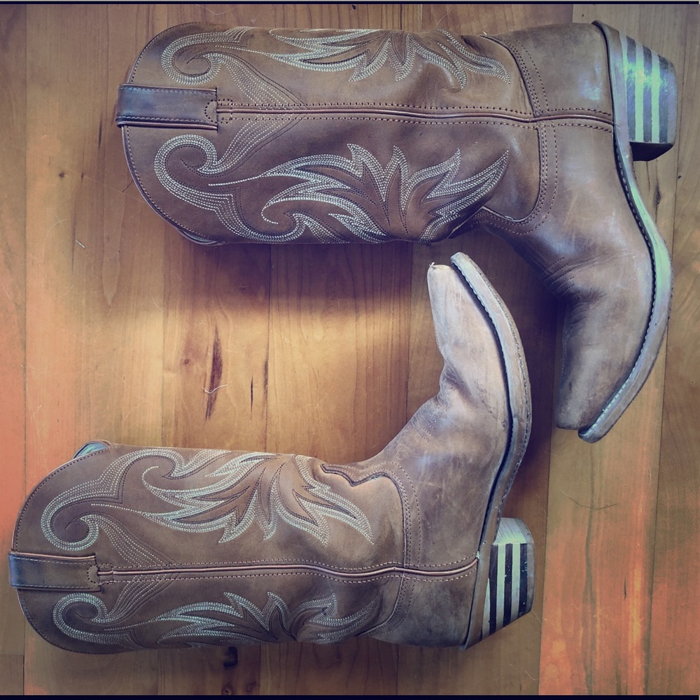Beautiful Durango Cowboy Boots size 7